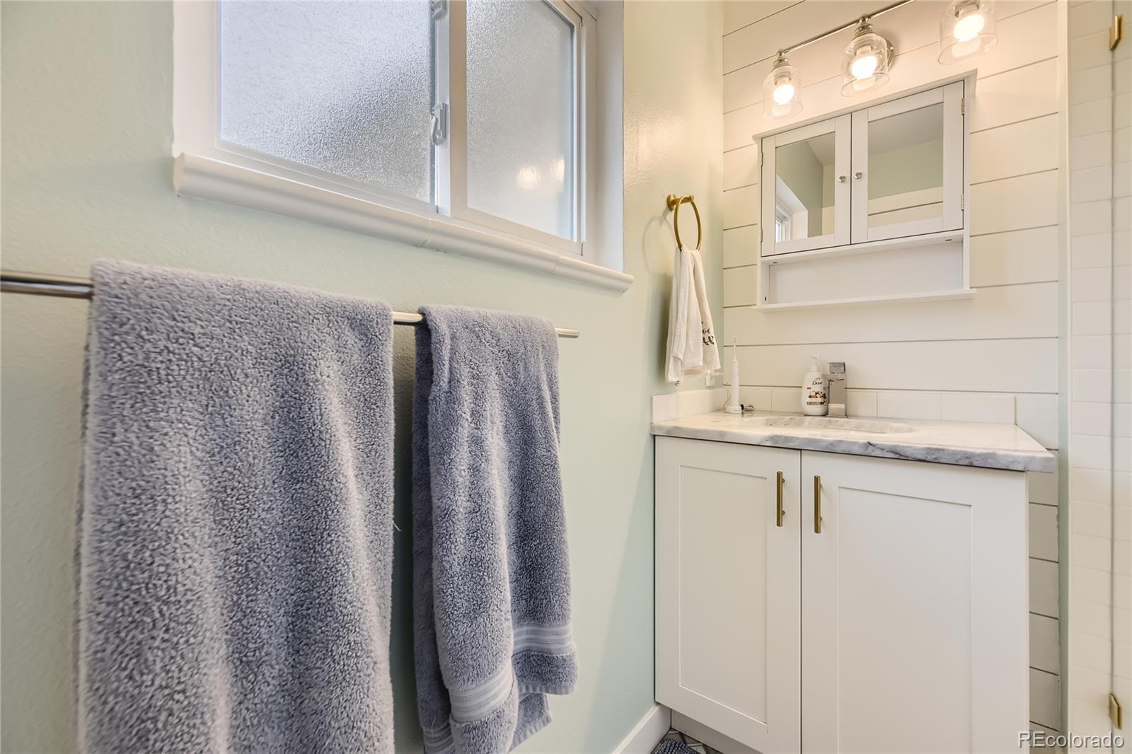1152 S Vivian Street Lakewood CO 80228