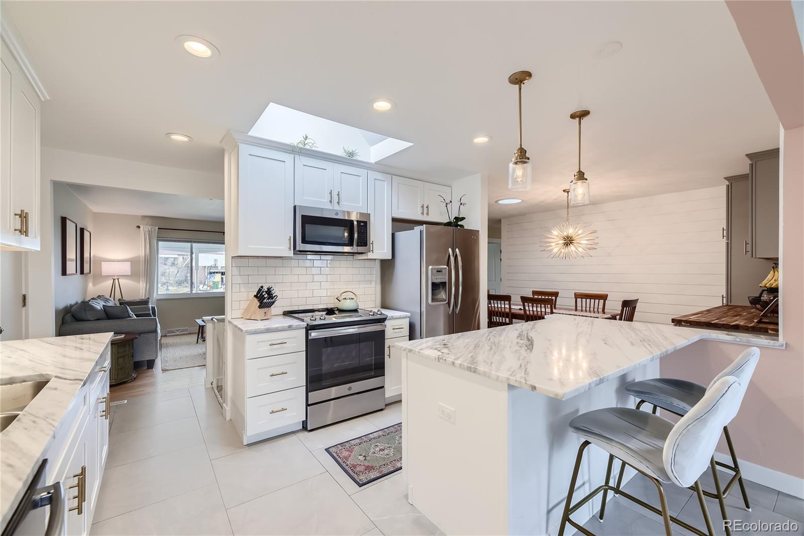 1152 S Vivian Street Lakewood CO 80228