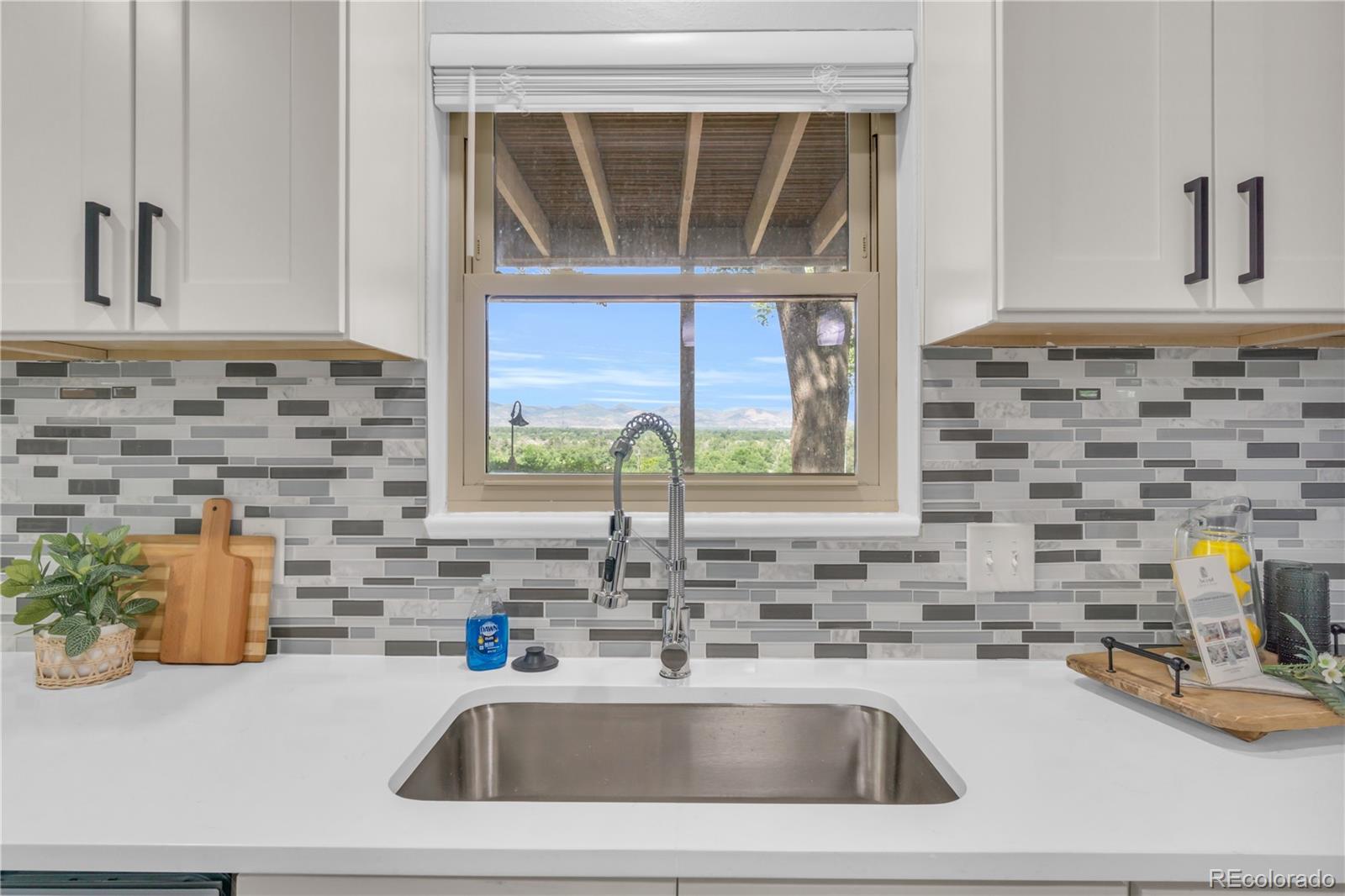 7055 S Costilla Street Littleton CO 80120