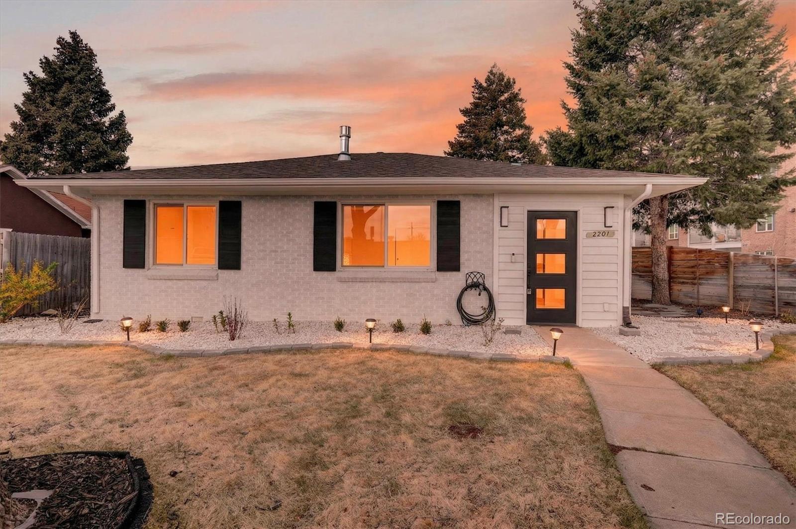 2201 S Dexter Street Denver CO 80222
