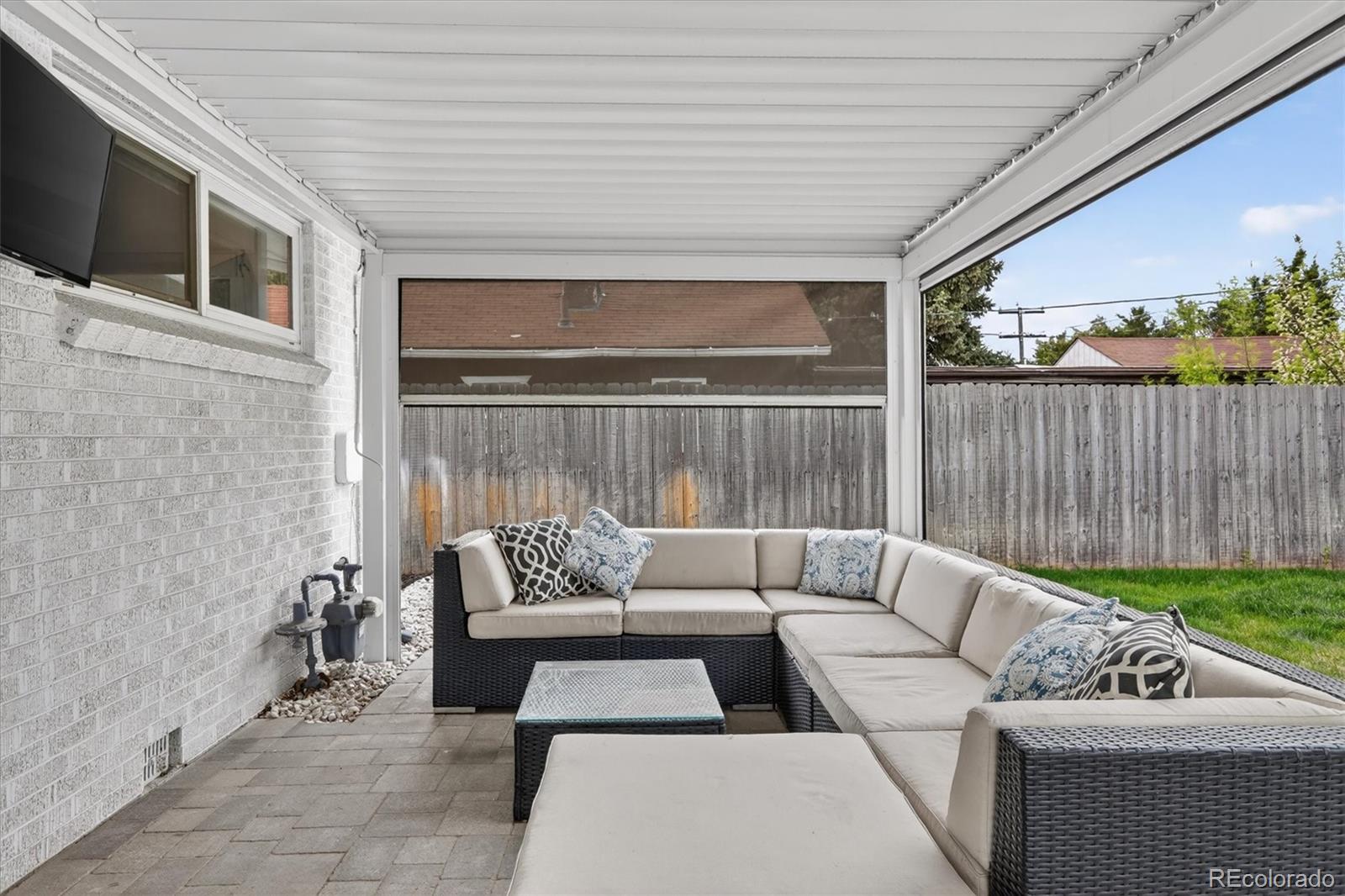 2201 S Dexter Street Denver CO 80222
