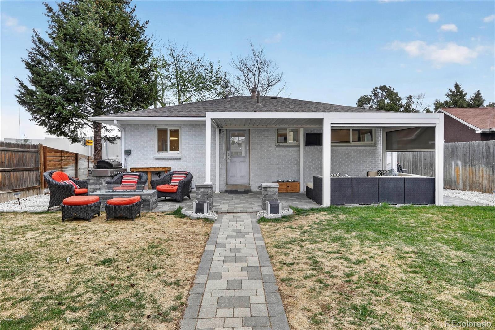 2201 S Dexter Street Denver CO 80222