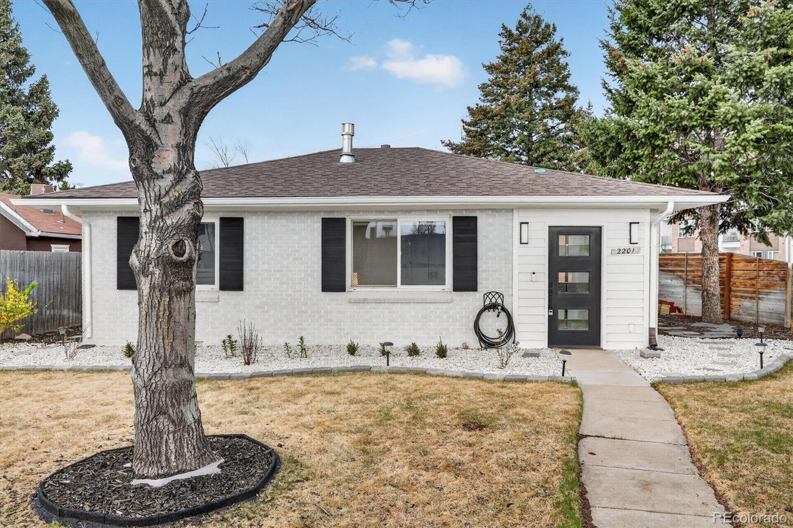 2201 S Dexter Street Denver CO 80222