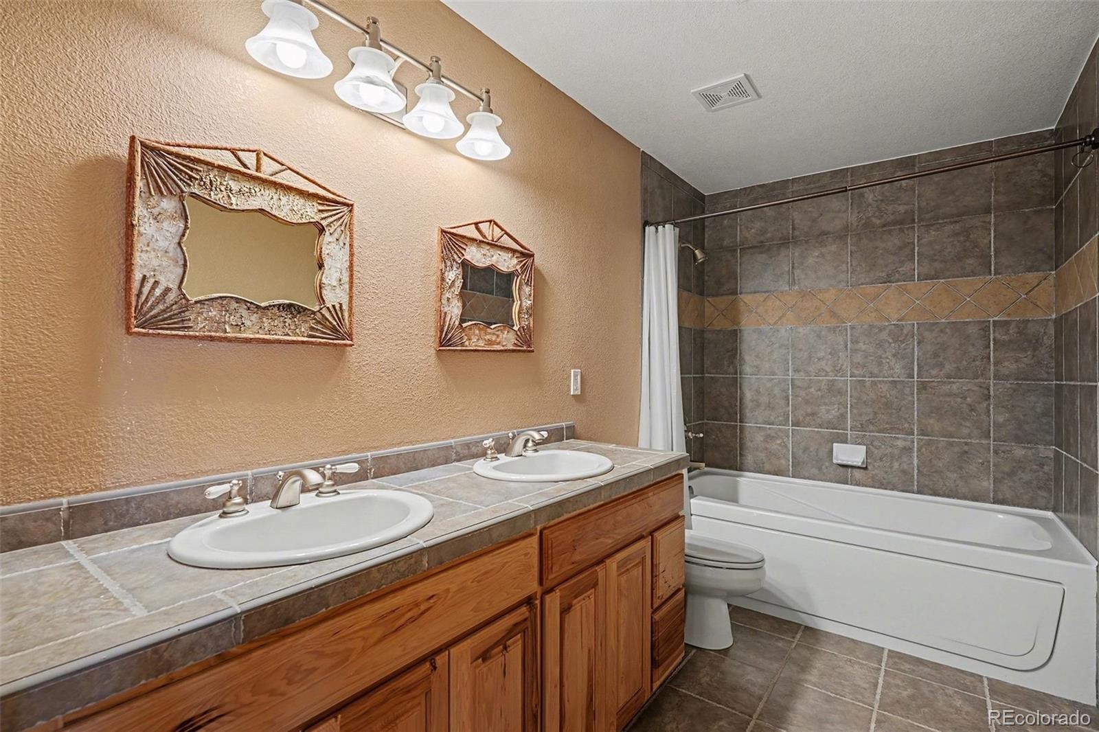 39475 Jo Circle Elizabeth CO 80107