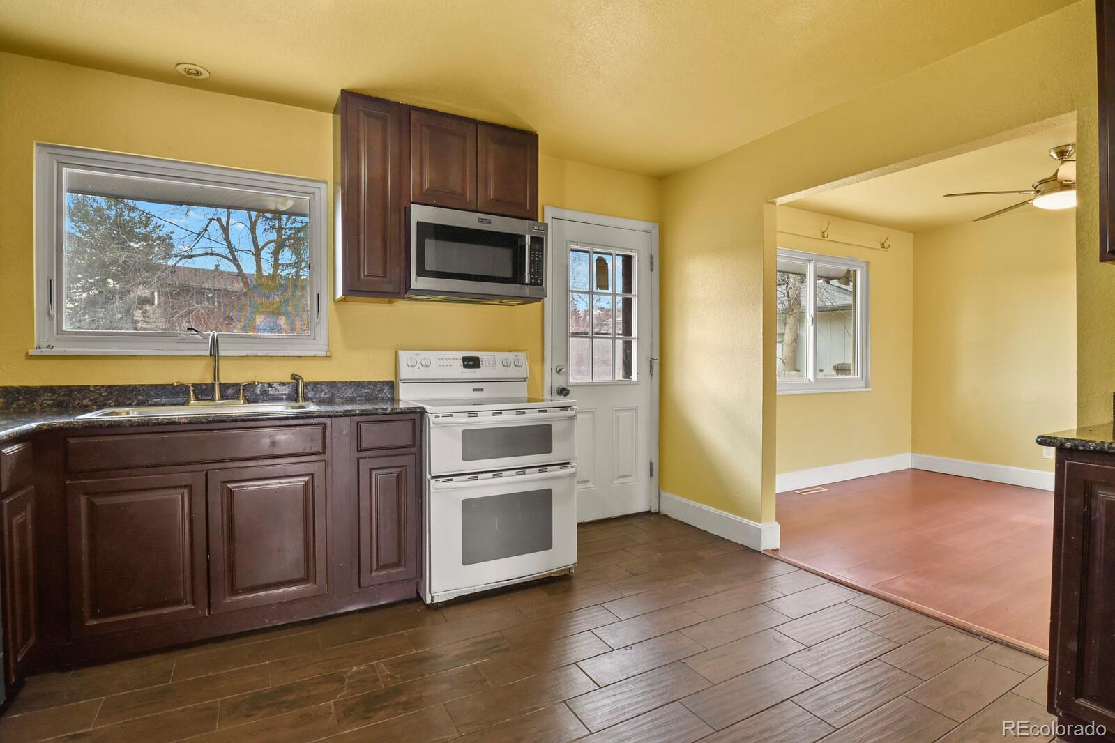 6906 S Spruce Drive Centennial CO 80112