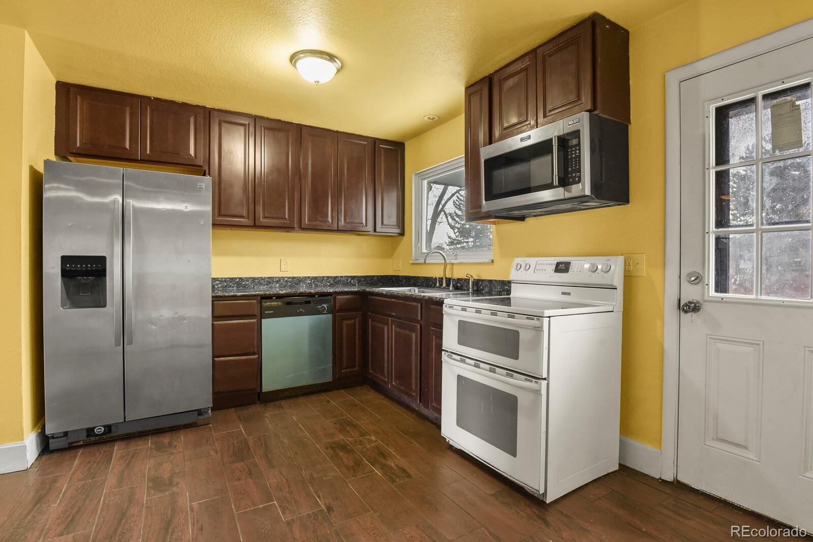 6906 S Spruce Drive Centennial CO 80112
