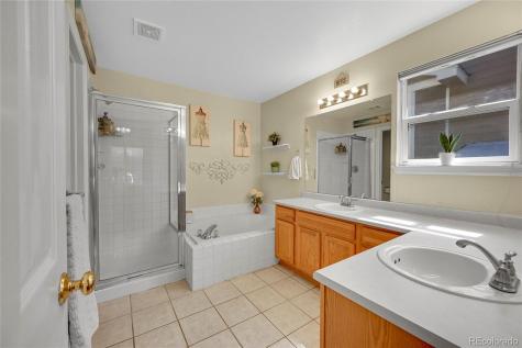 2409 S Halifax Way Aurora CO 80013