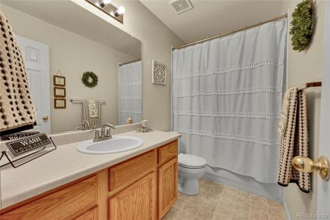2409 S Halifax Way Aurora CO 80013