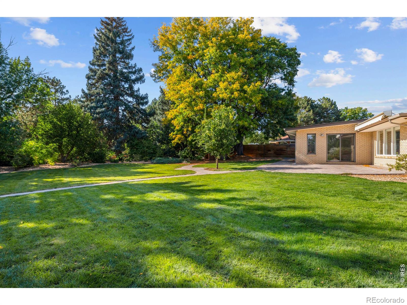 2739 Grinnell Drive Longmont CO 80503