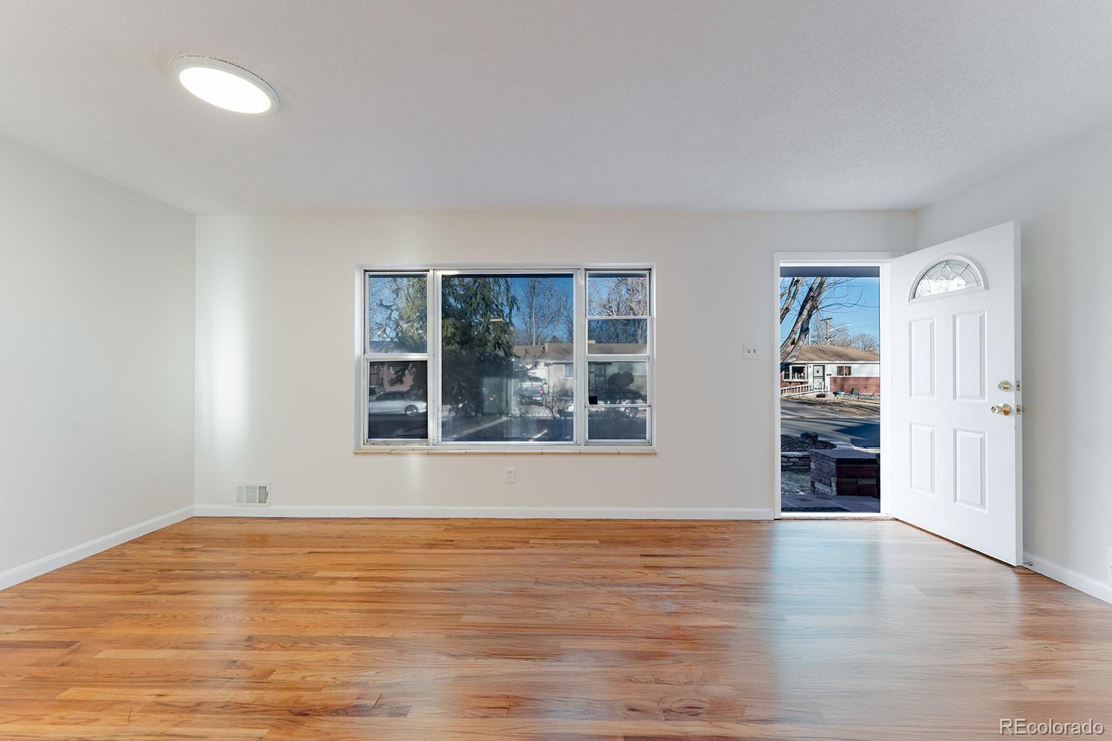 3091 S Yates Street Denver CO 80236