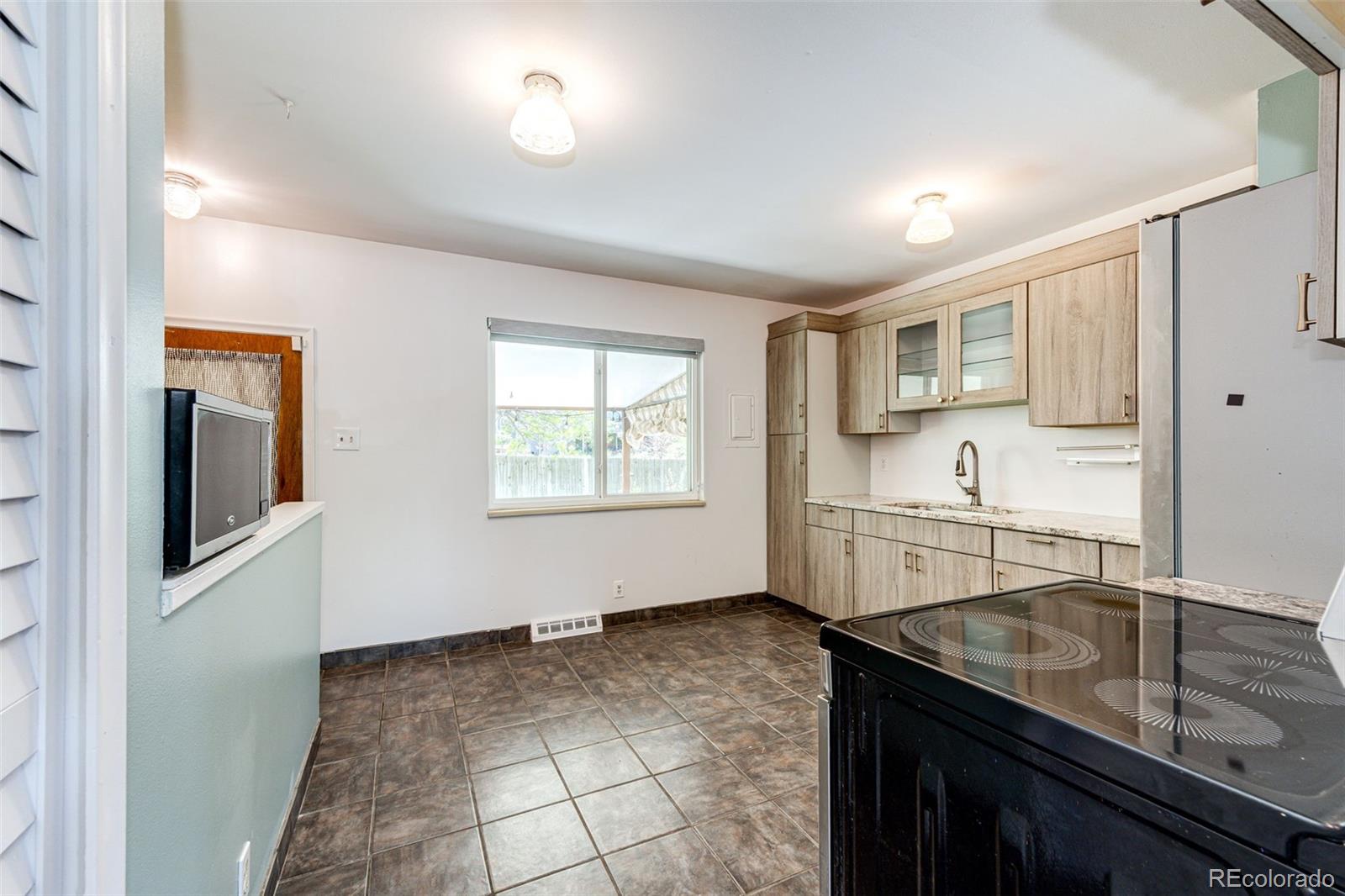 11994 E Virginia Drive Aurora CO 80012