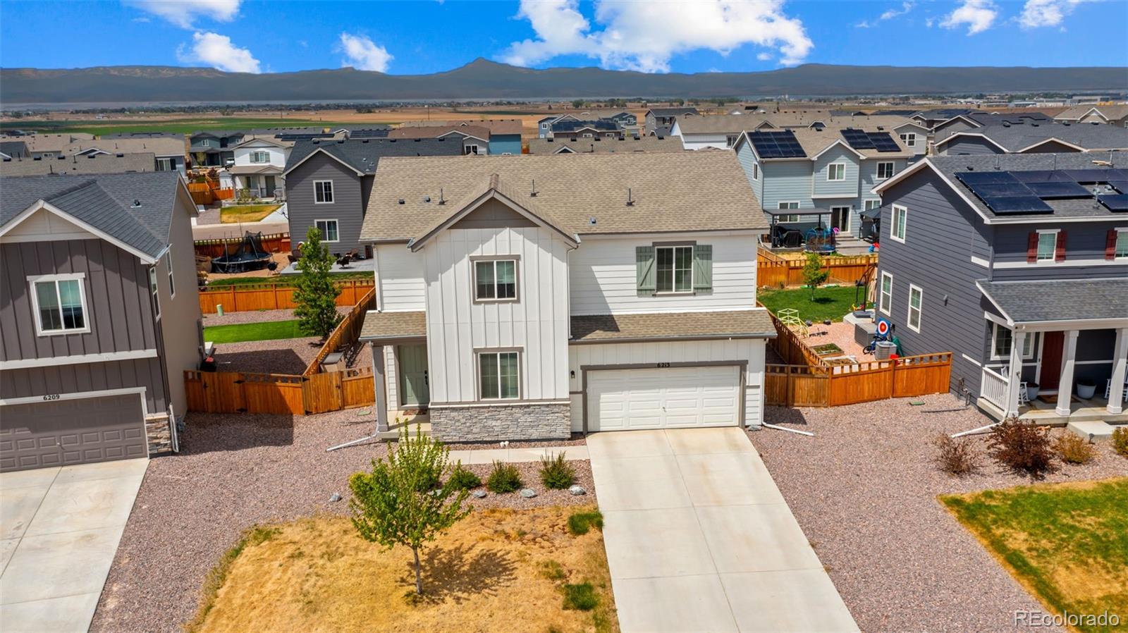 6213 Sherwood Avenue Longmont CO 80504