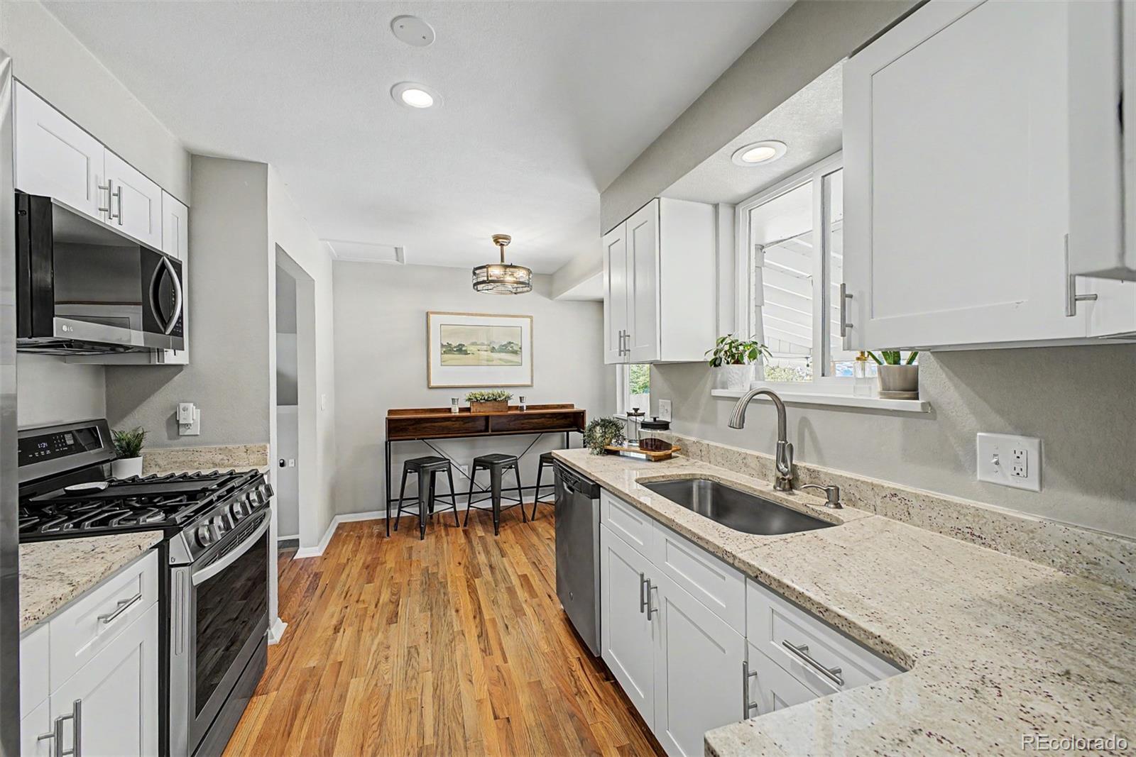 2115 S Ammons Street Lakewood CO 80227