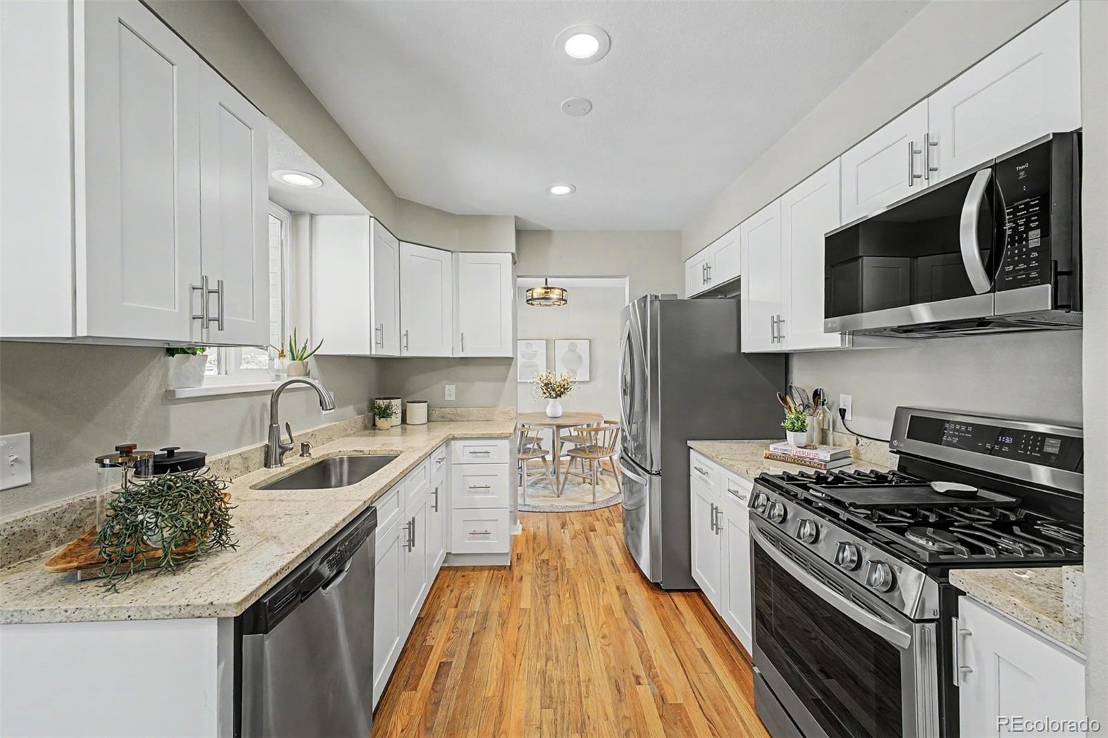 2115 S Ammons Street Lakewood CO 80227