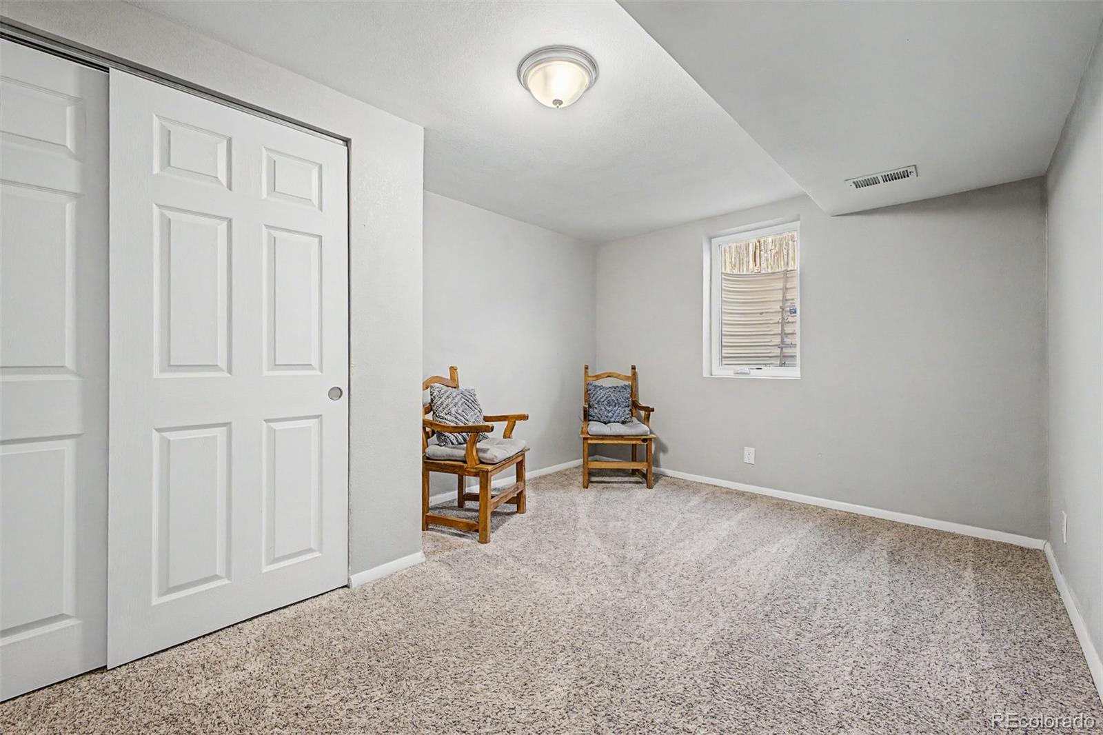 2115 S Ammons Street Lakewood CO 80227