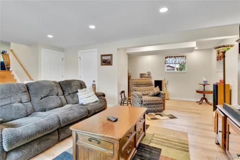 3266 S Wabash Court Denver CO 80231