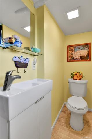 3266 S Wabash Court Denver CO 80231