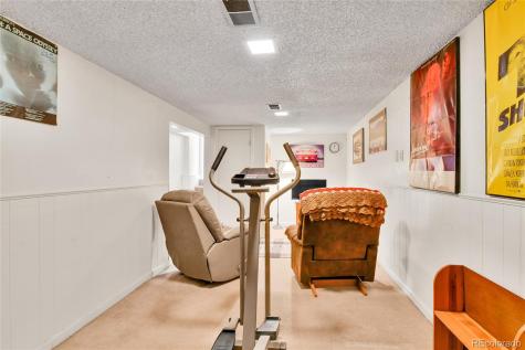 3266 S Wabash Court Denver CO 80231