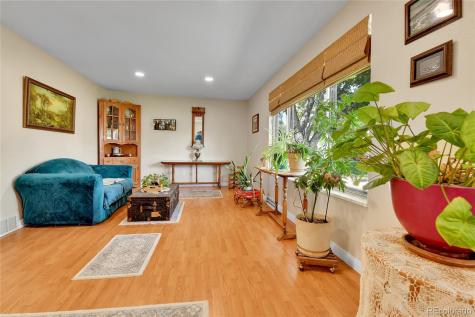 3266 S Wabash Court Denver CO 80231