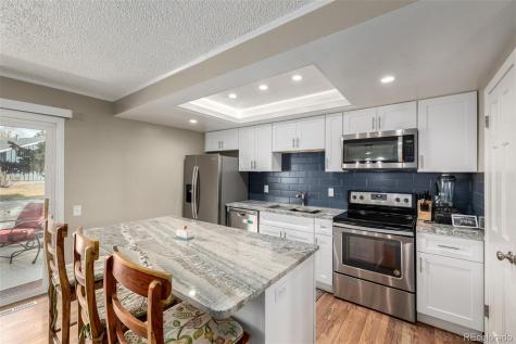 2946 S Moline Place Aurora CO 80014