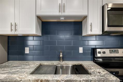 2946 S Moline Place Aurora CO 80014
