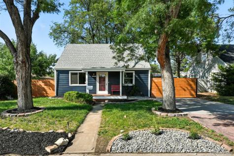 10595 E Lowry Place Aurora CO 80010