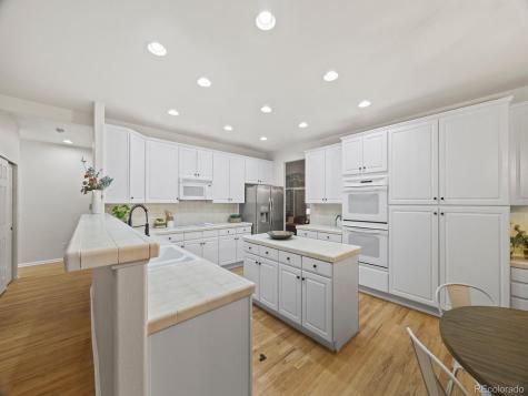 21122 White Pine Lane Parker CO 80138