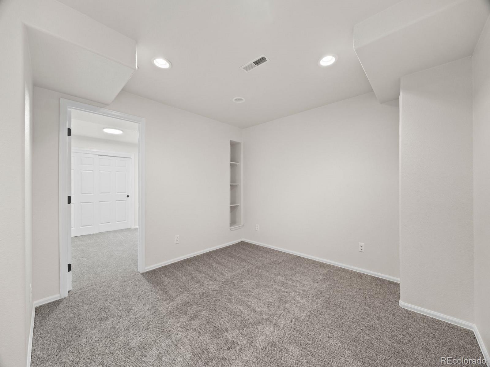 21122 White Pine Lane Parker CO 80138