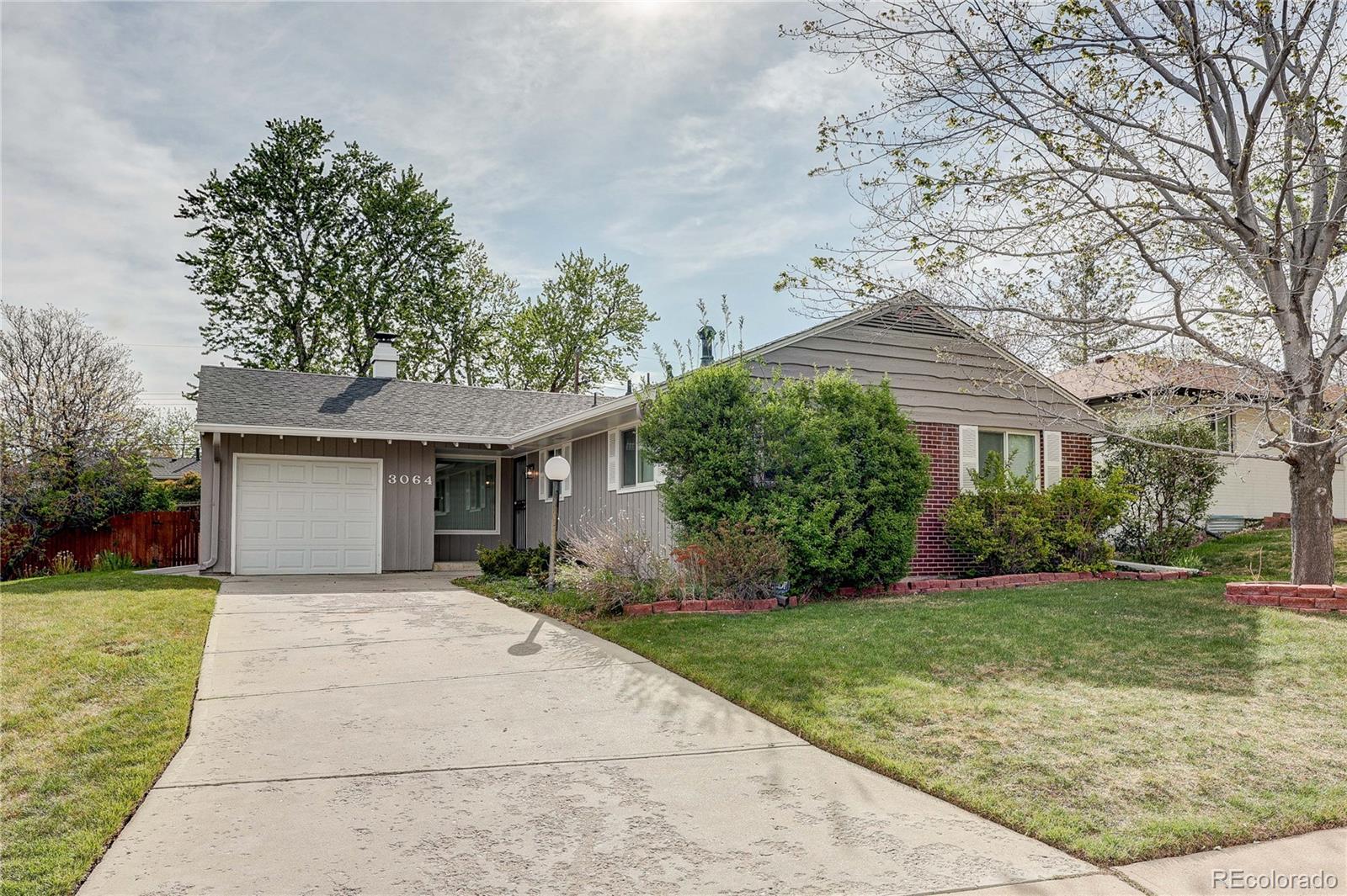 3064 S Jasmine Street Denver CO 80222