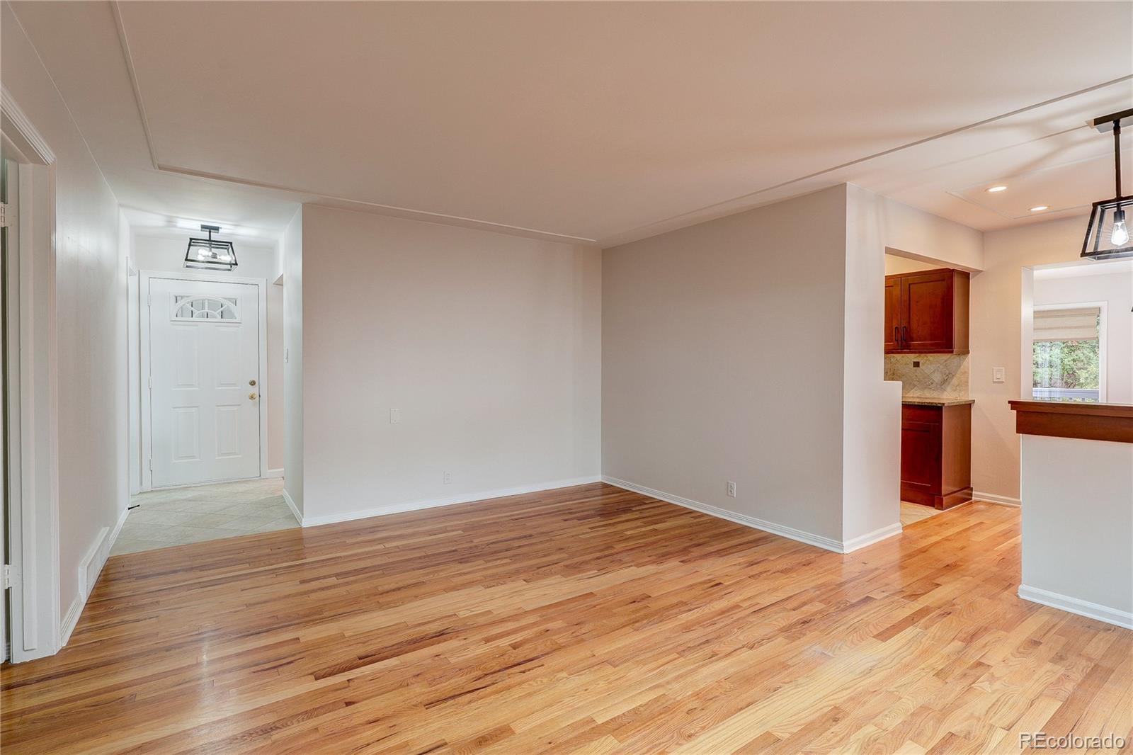 3064 S Jasmine Street Denver CO 80222