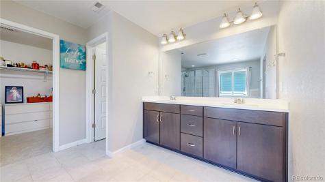 7988 Adams Fork Avenue Littleton CO 80125