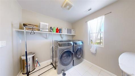 7988 Adams Fork Avenue Littleton CO 80125