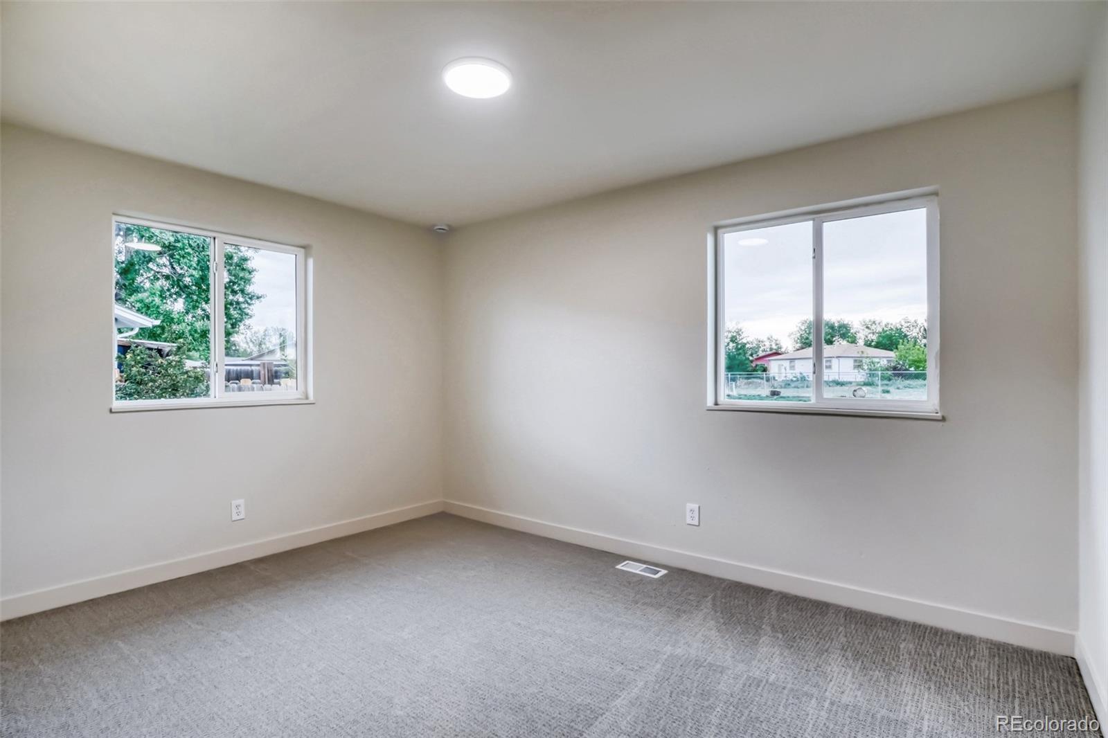 5326 Vaughn Street Denver CO 80239