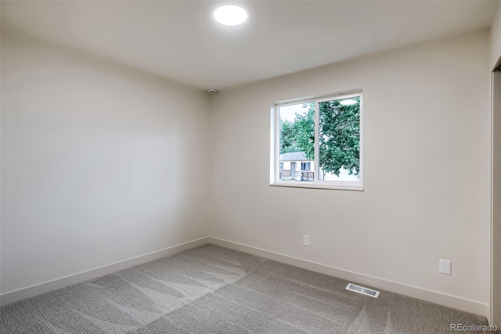 5326 Vaughn Street Denver CO 80239