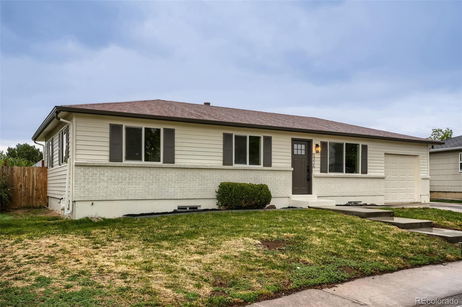 5326 Vaughn Street Denver CO 80239