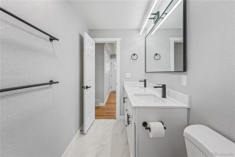 7194 W 68th Avenue Arvada CO 80003