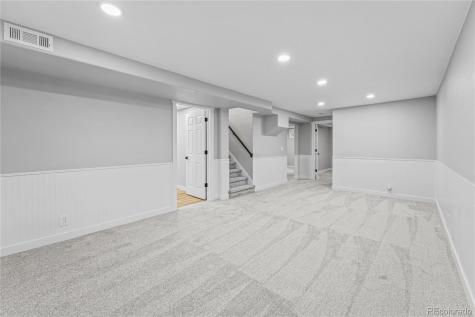 7194 W 68th Avenue Arvada CO 80003