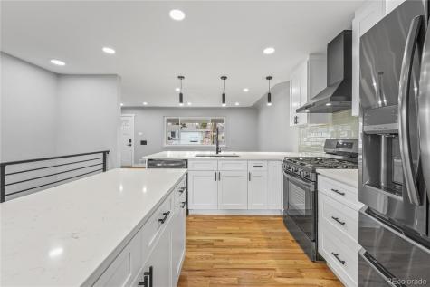 7194 W 68th Avenue Arvada CO 80003