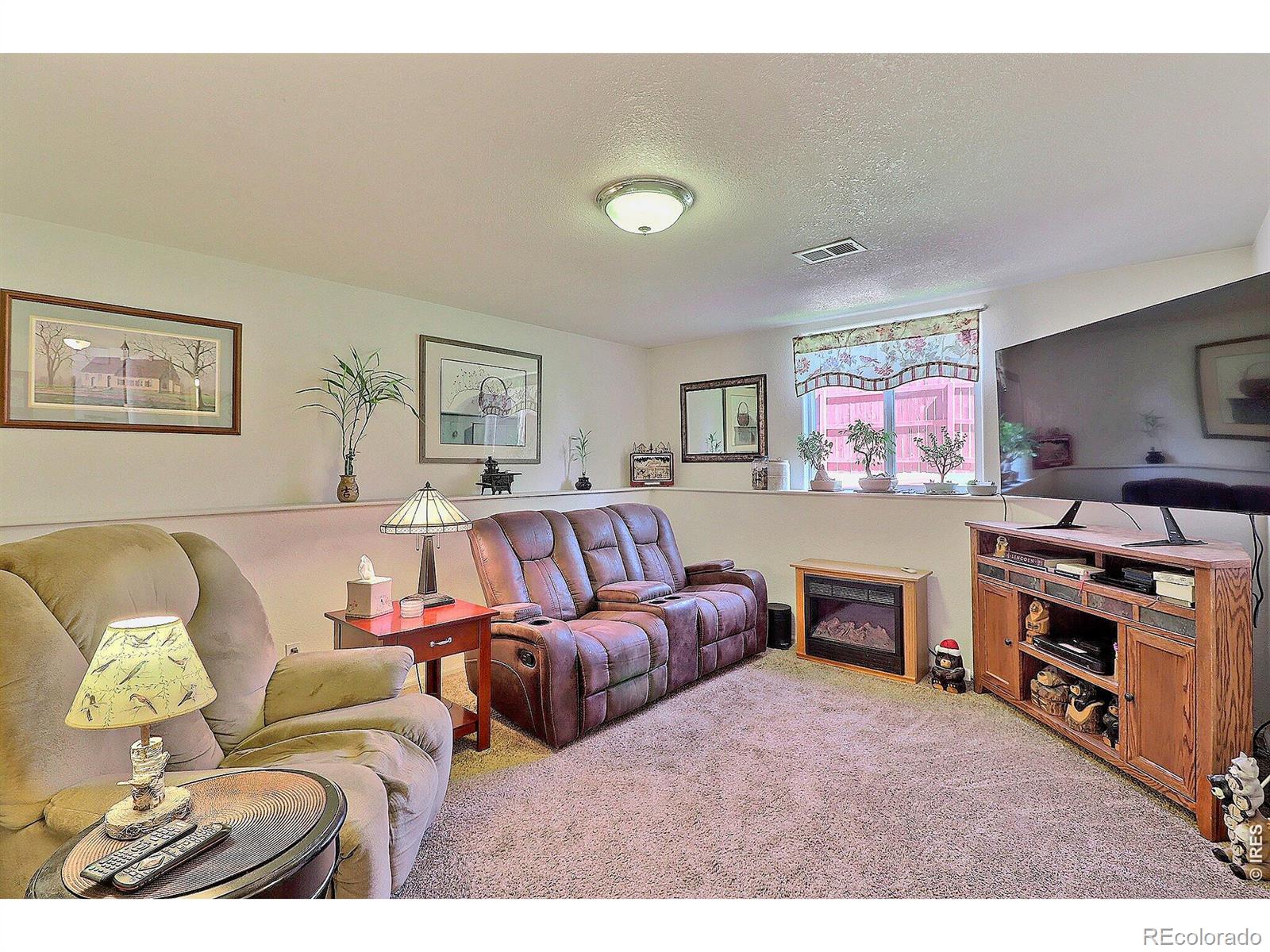 861 E 20th St Lane Greeley CO 80631