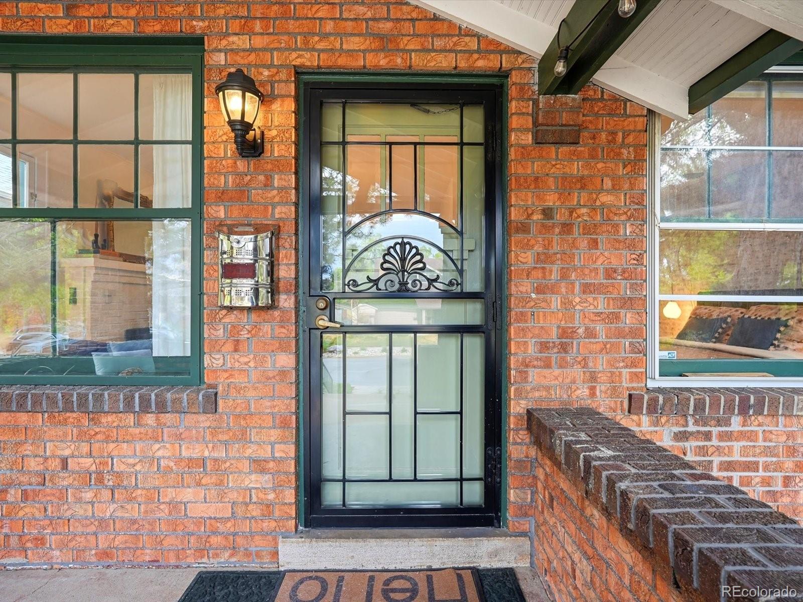 4283 Hooker Street Denver CO 80211