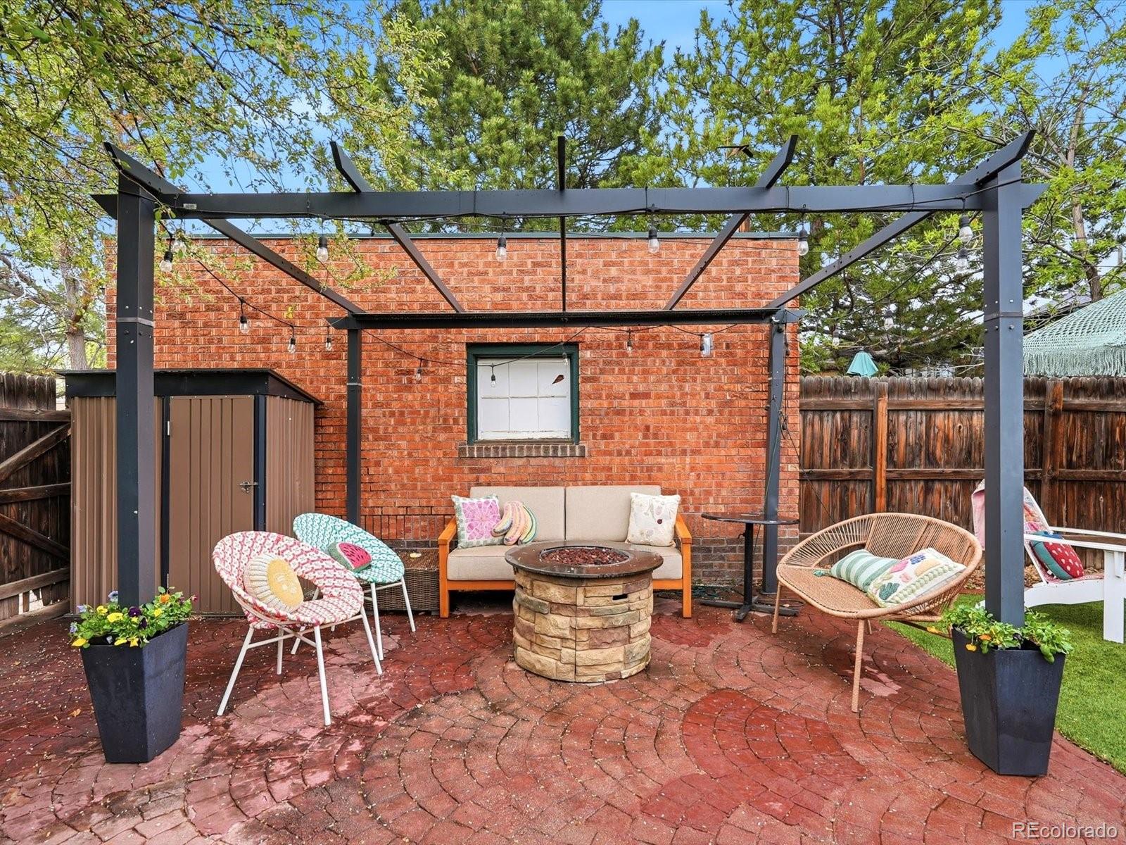 4283 Hooker Street Denver CO 80211