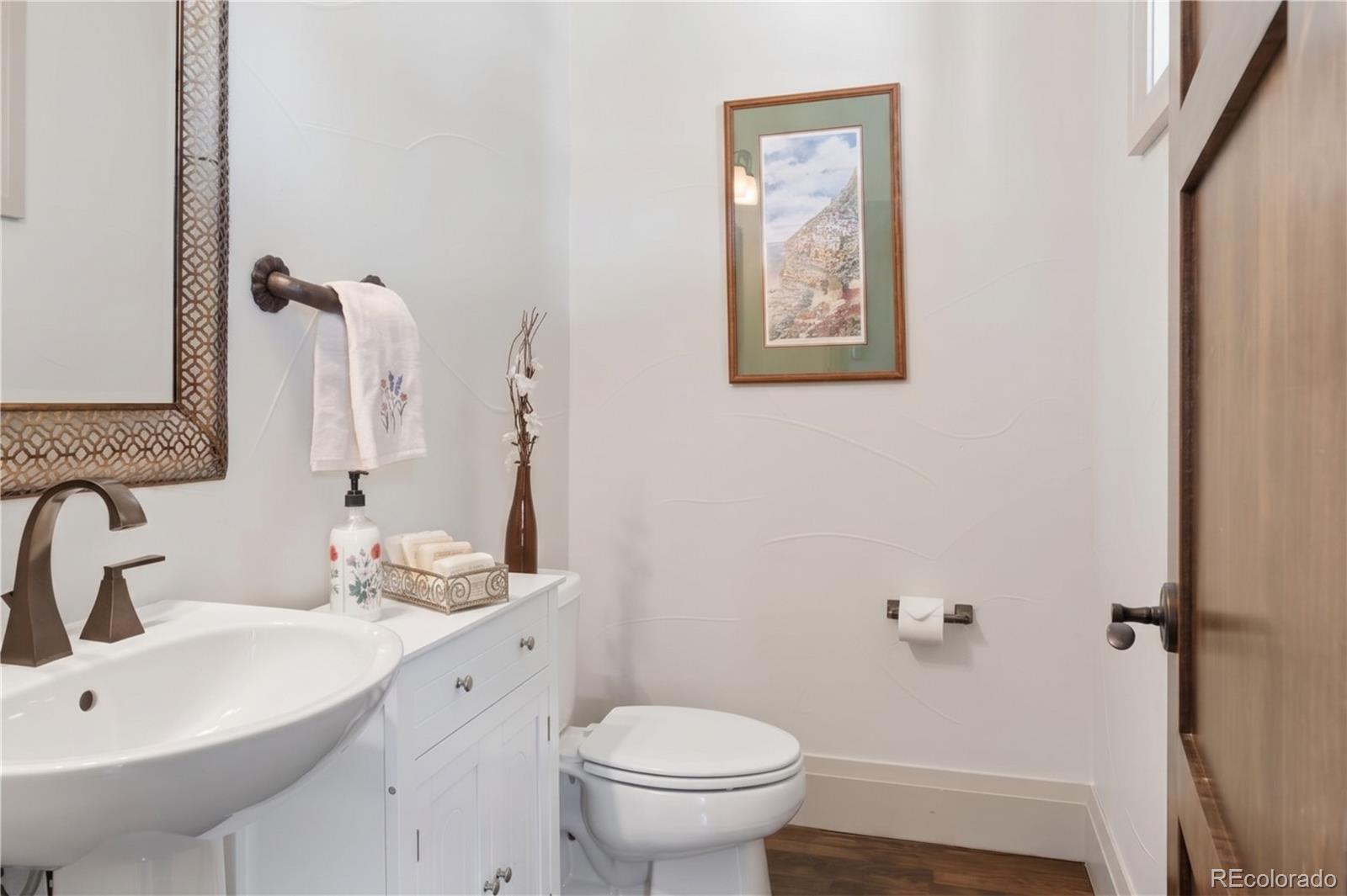 2335 N Glencoe Street Denver CO 80207