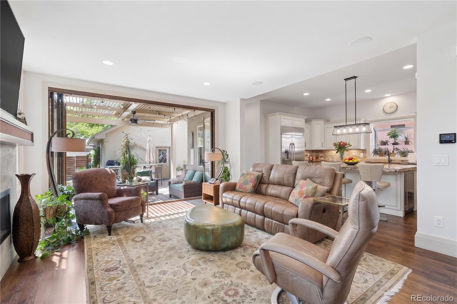 2335 N Glencoe Street Denver CO 80207