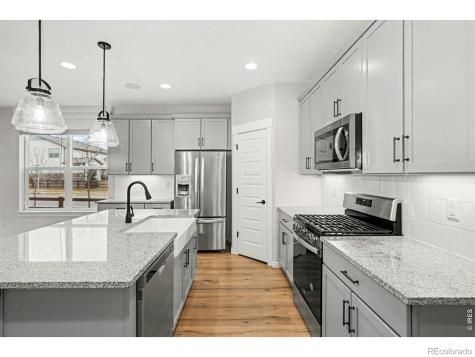 2124 Glean Court Windsor CO 80550