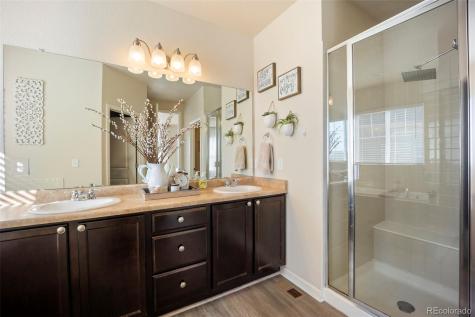 1435 S Duquesne Court Aurora CO 80018