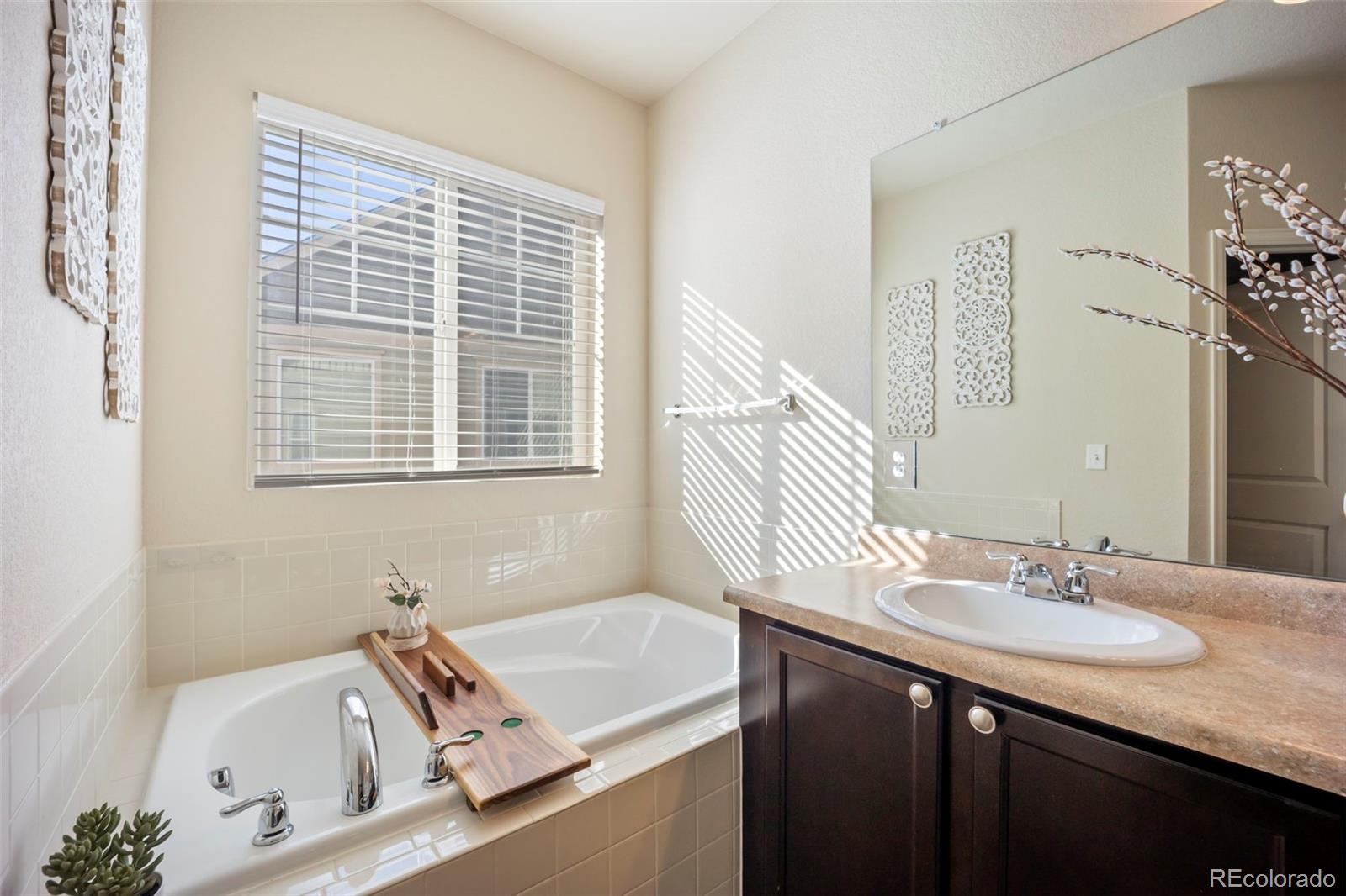 1435 S Duquesne Court Aurora CO 80018