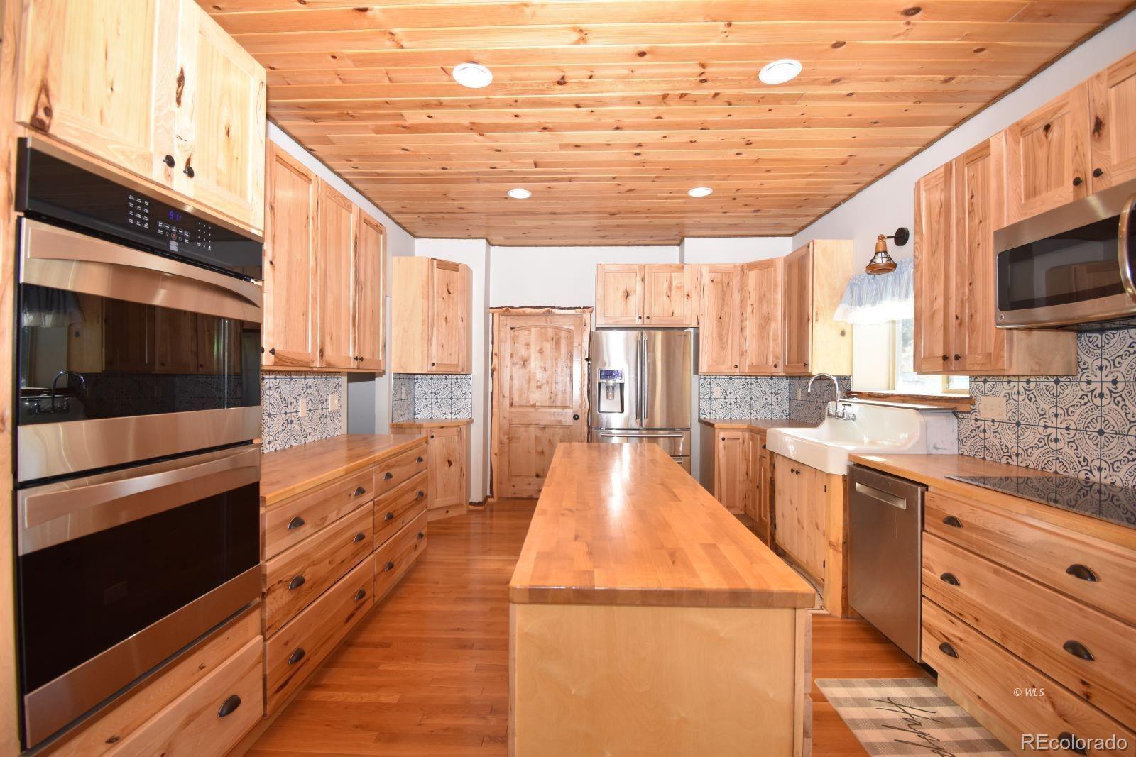 7033 County Road 328 Westcliffe CO 81252