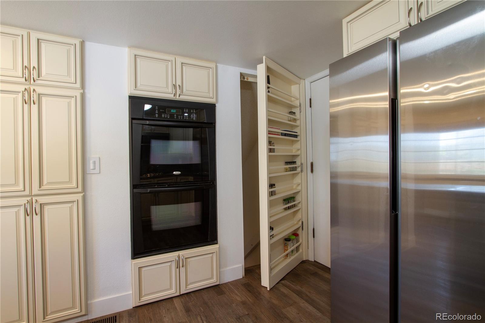 4868 S Johnson Street Littleton CO 80123