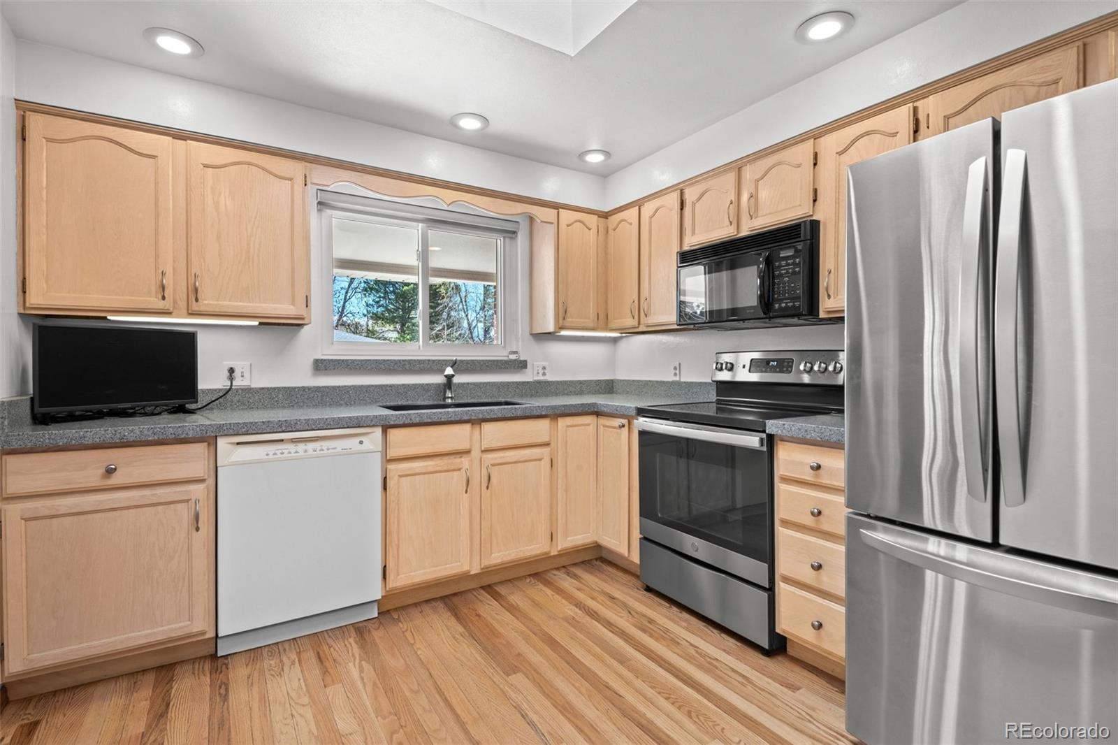 7612 Lee Drive Arvada CO 80005