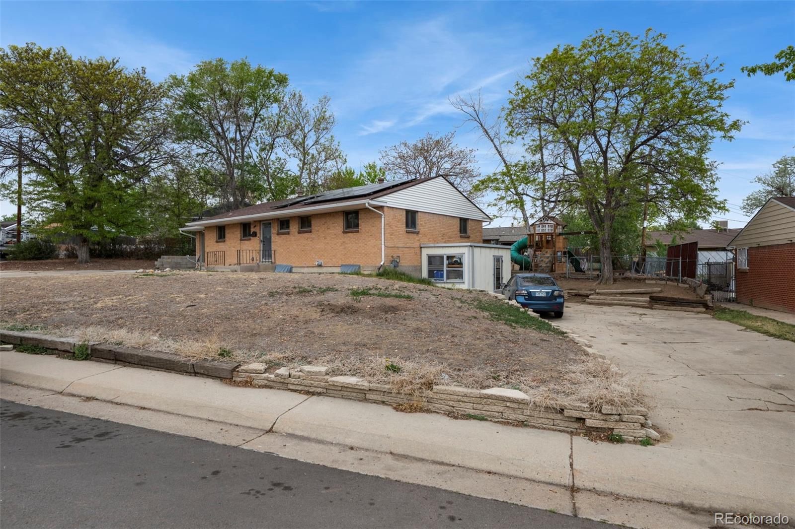 881 Delta Street Denver CO 80221